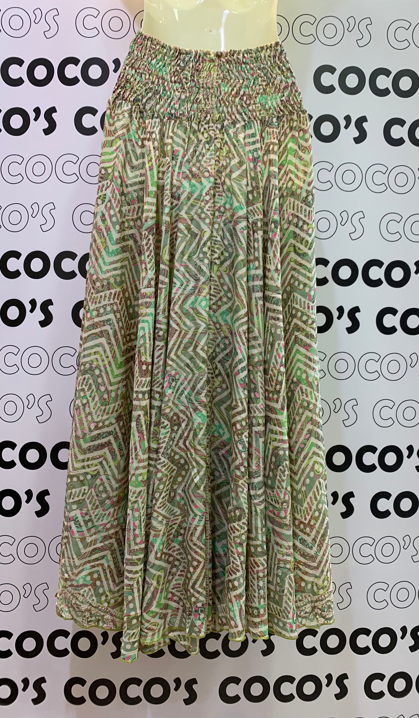 Pantalón Ancho largo verde.