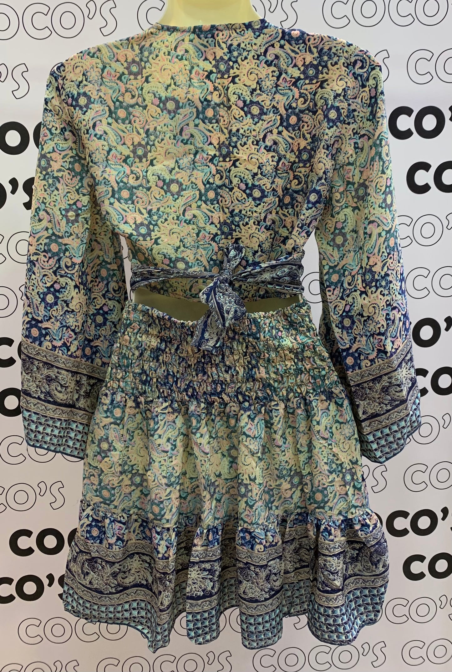 Conjunto Corto 026 Falda y Top cenefa azul y beige.