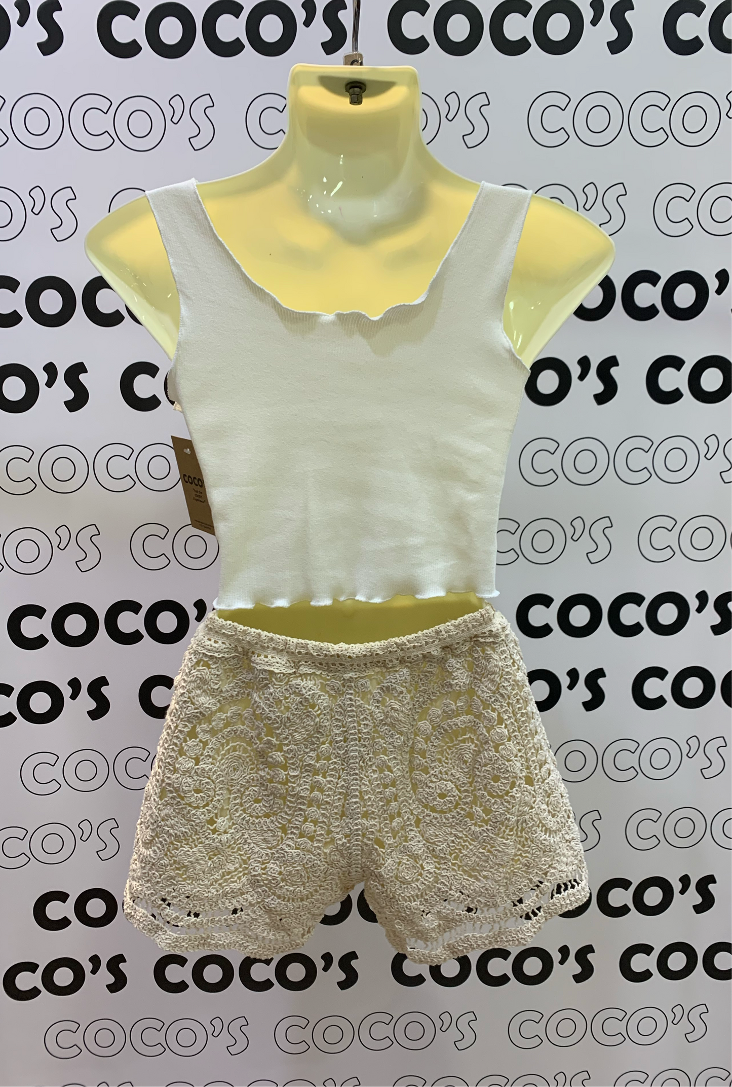 Pantalón Corto Crochet Crema