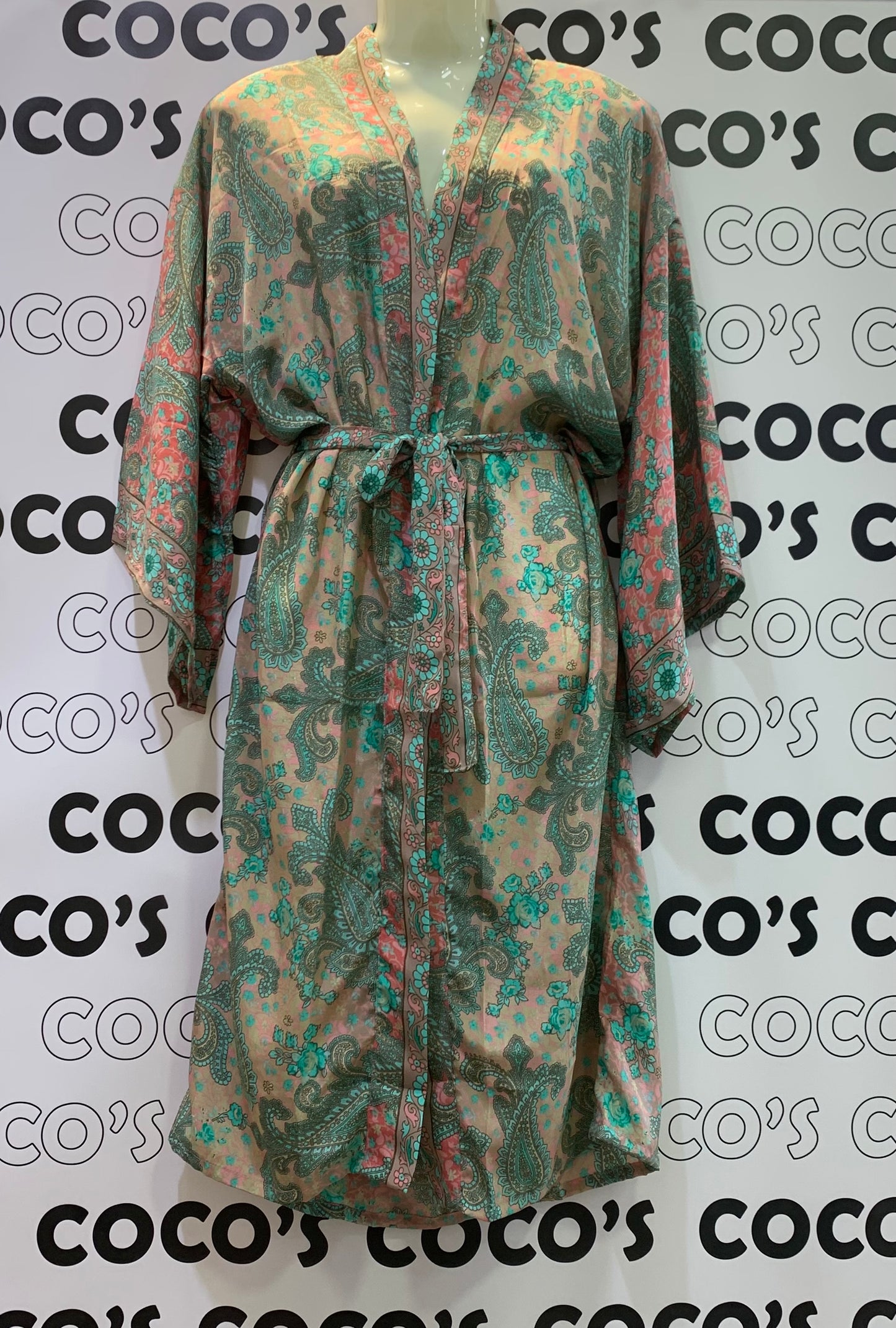 Kimono Largo.