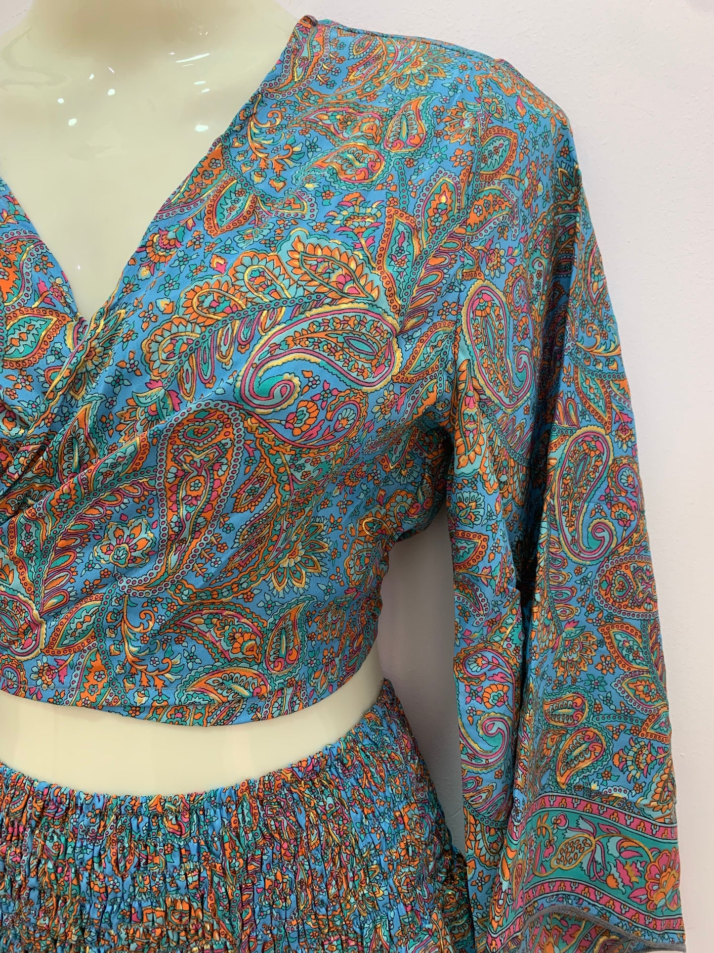 Conjunto Corto 026 Azul Naranja Fucsia