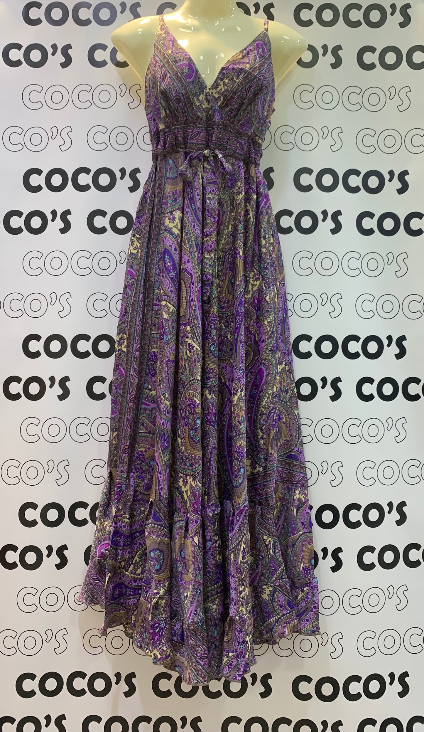Vestido Largo 240K lila con amarillo cachemira.