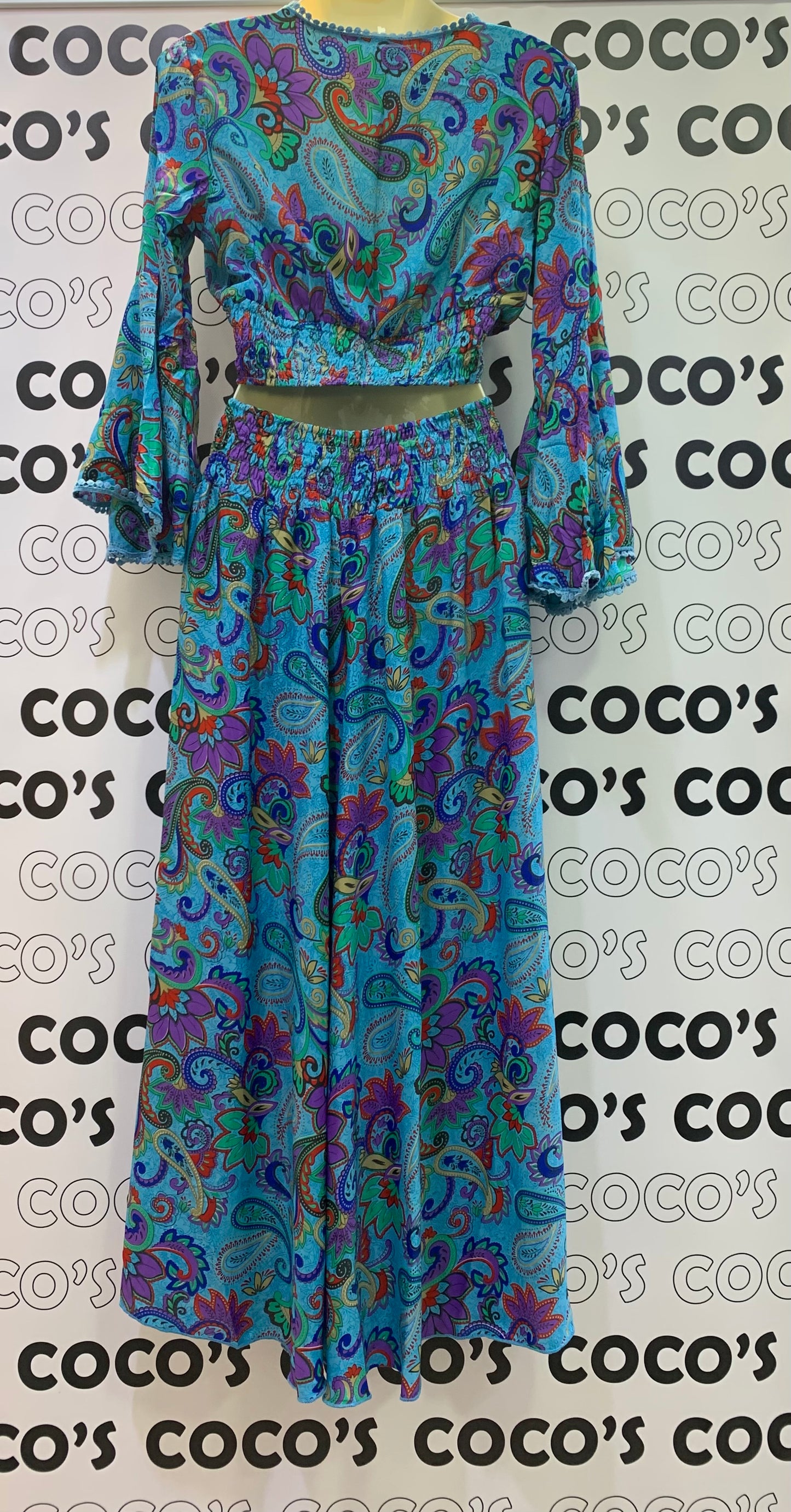 Conjunto Largo HE 1030 Pantalón azul.