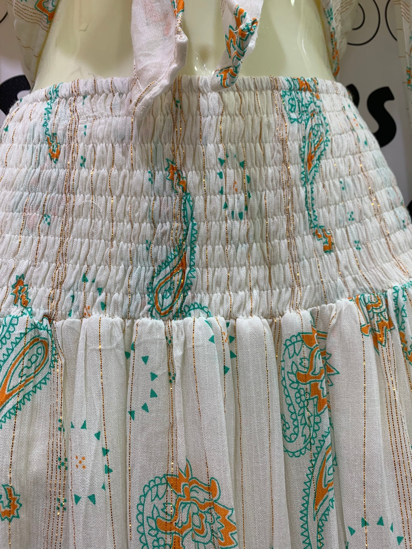 Conjunto Largo 029LU falda y top blanco estampado.