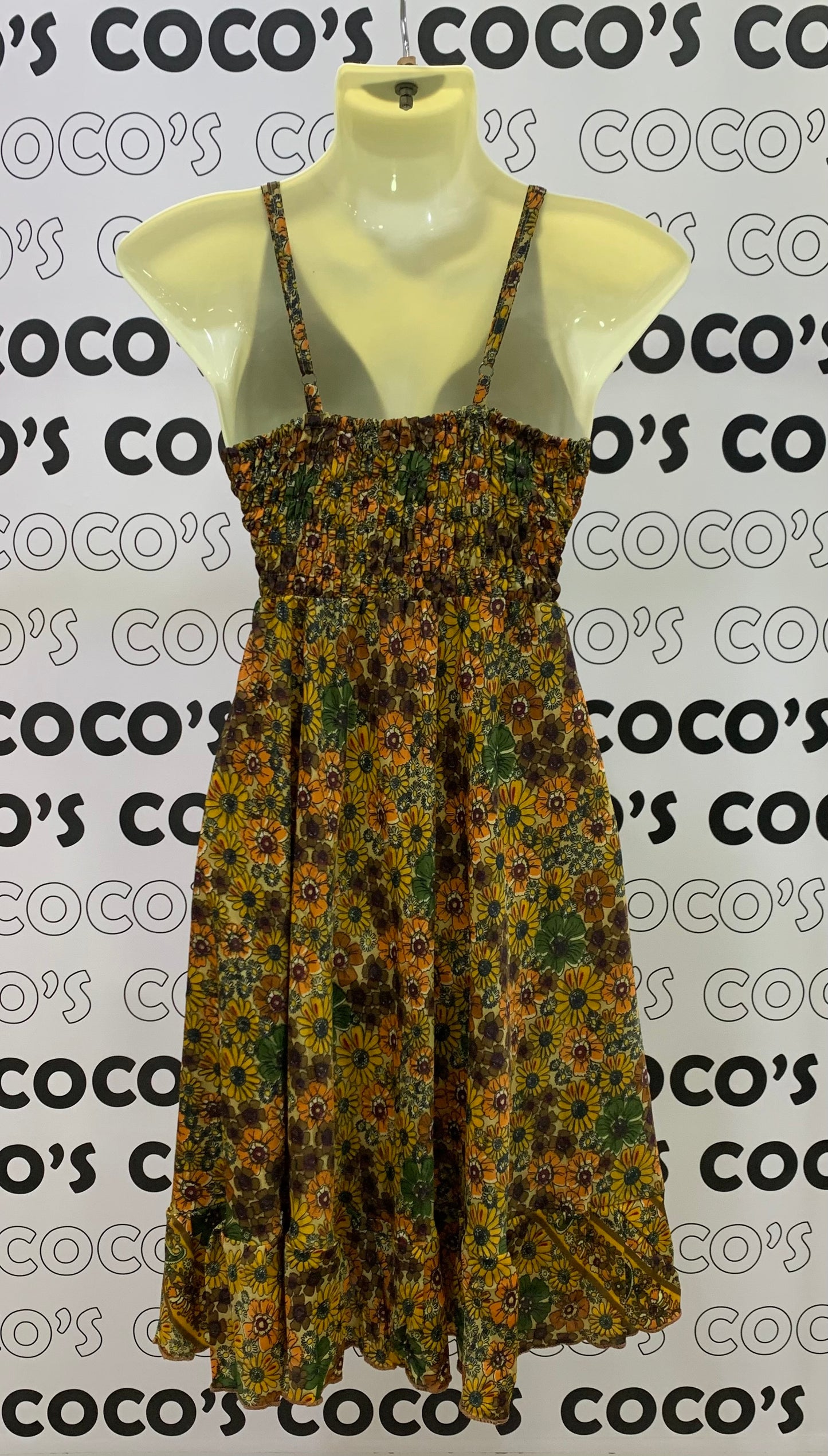 Vestido 220K Flores amarillas Naranjas y Verdes