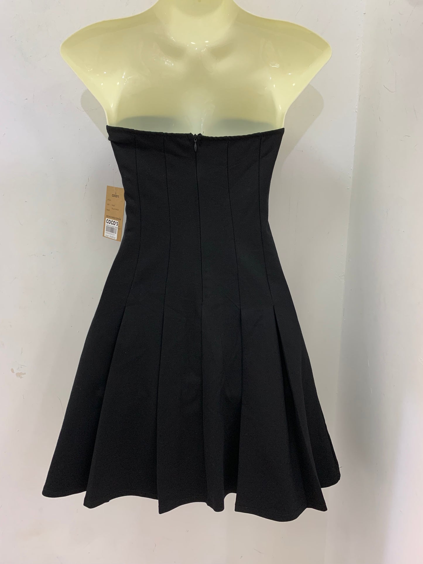 Vestido Negro Palabra De Honor Tablas