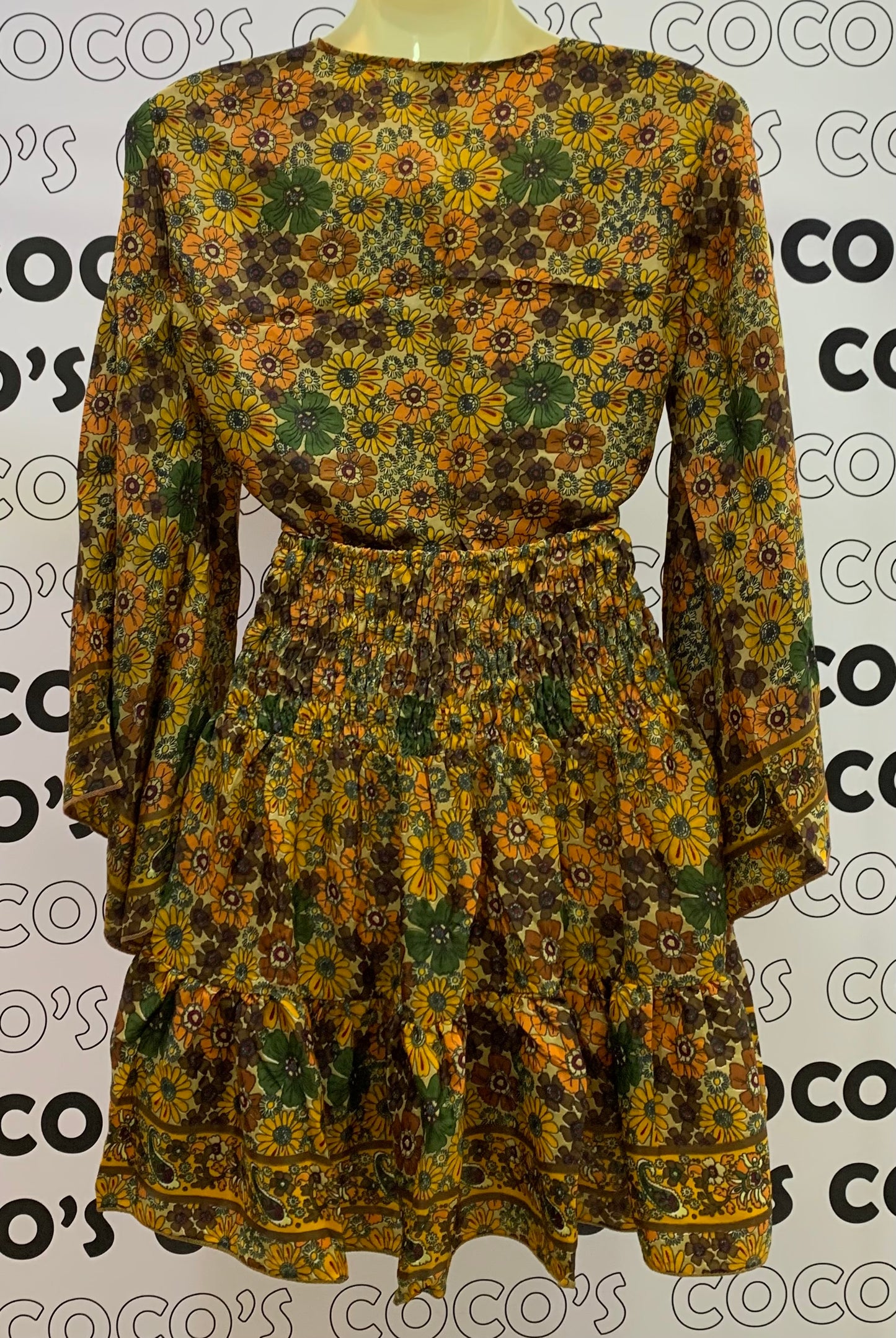 Conjunto corto 026 Mostaza Flores