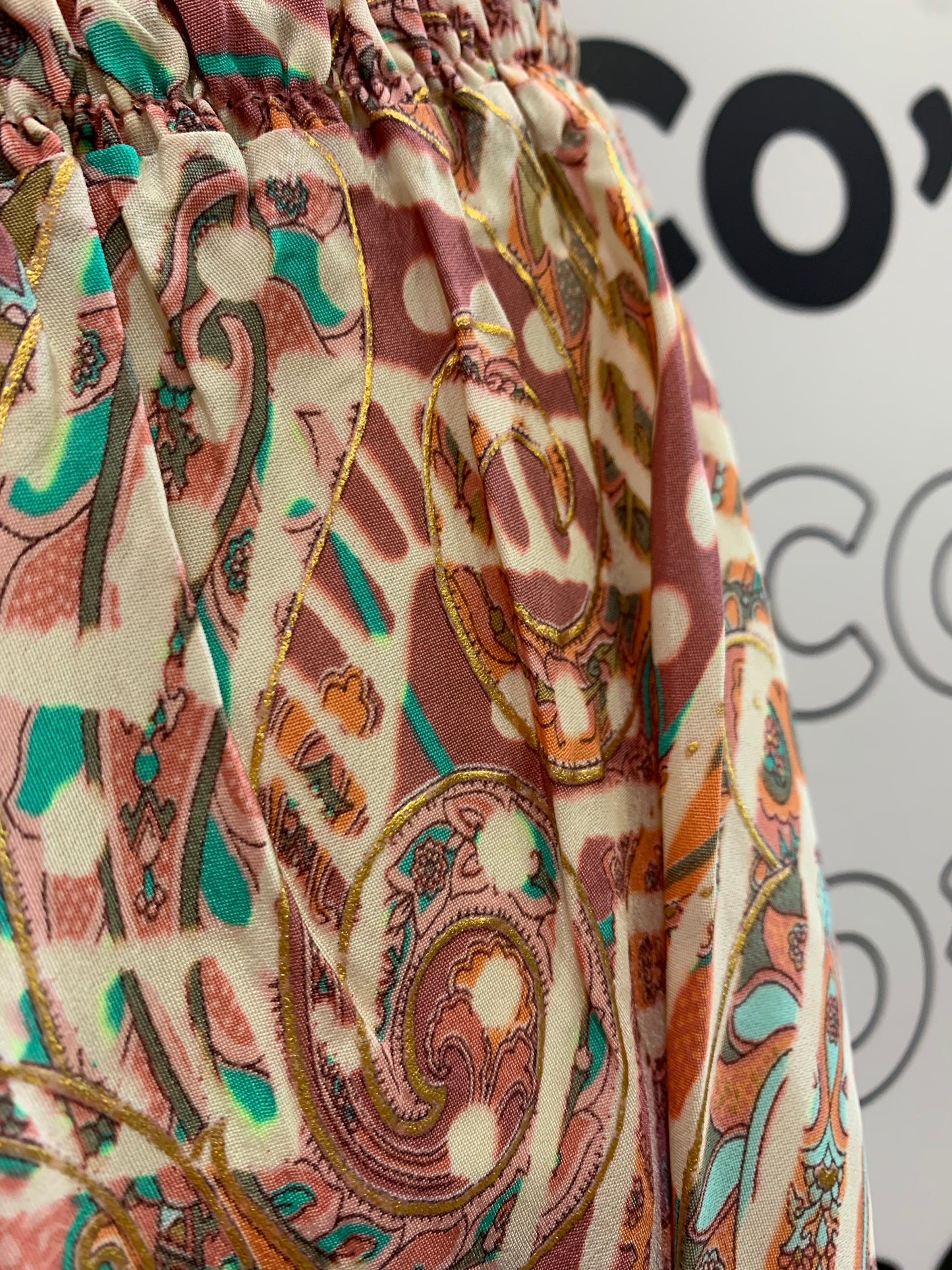Pantalón Ancho largo coral.