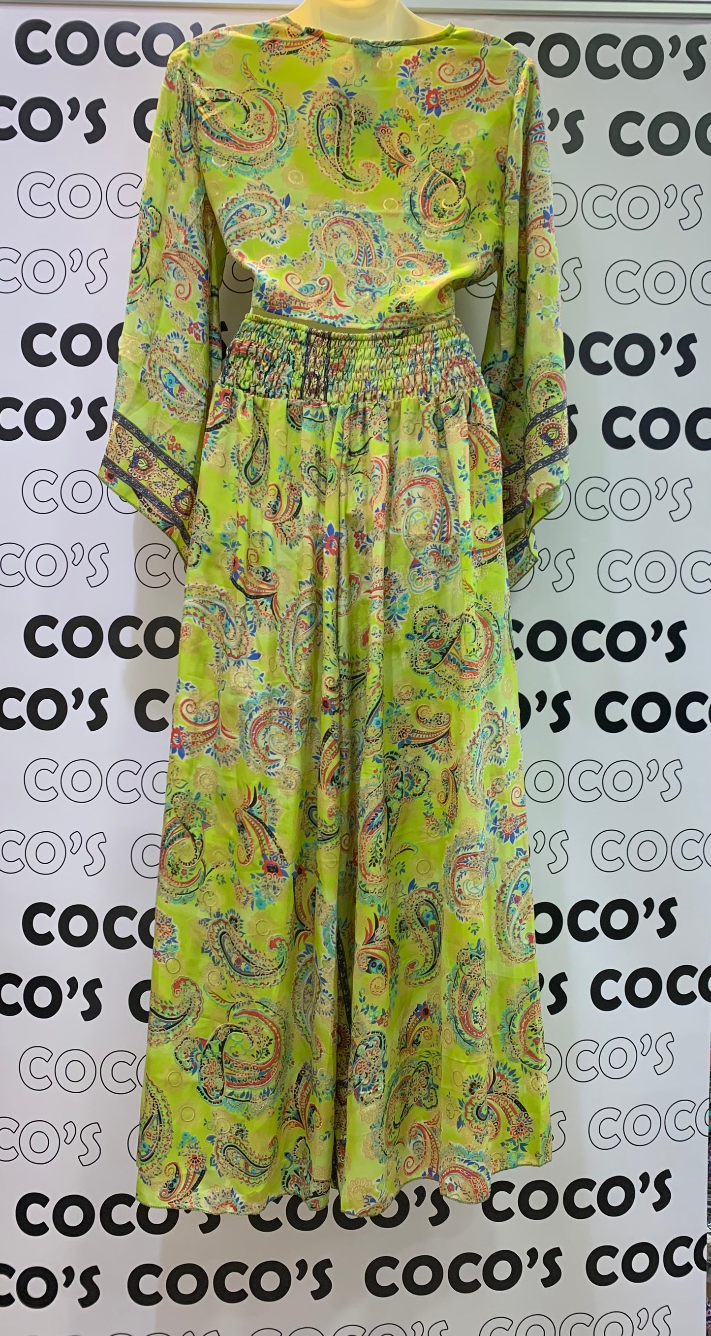 Conjunto 9020 de pantalón largo con top verde pistacho