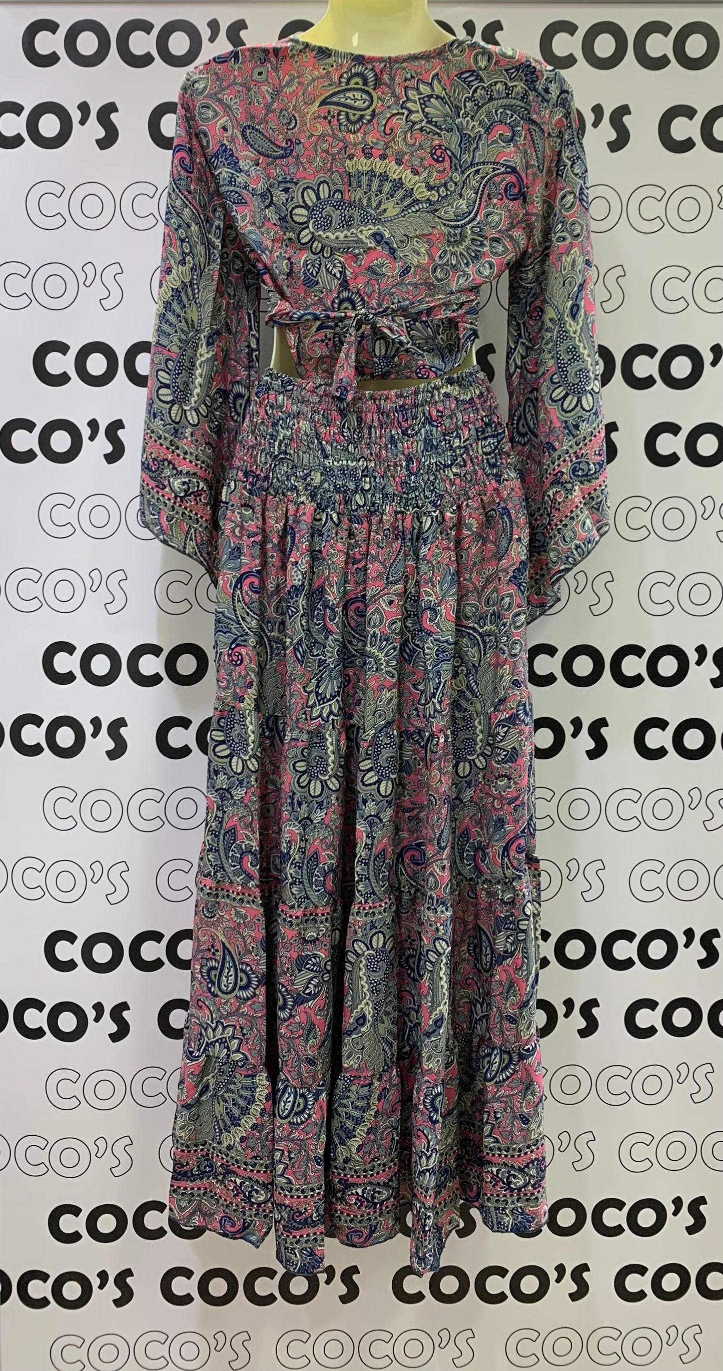 Conjunto Largo 029 Falda Rosa Con Flores Azules