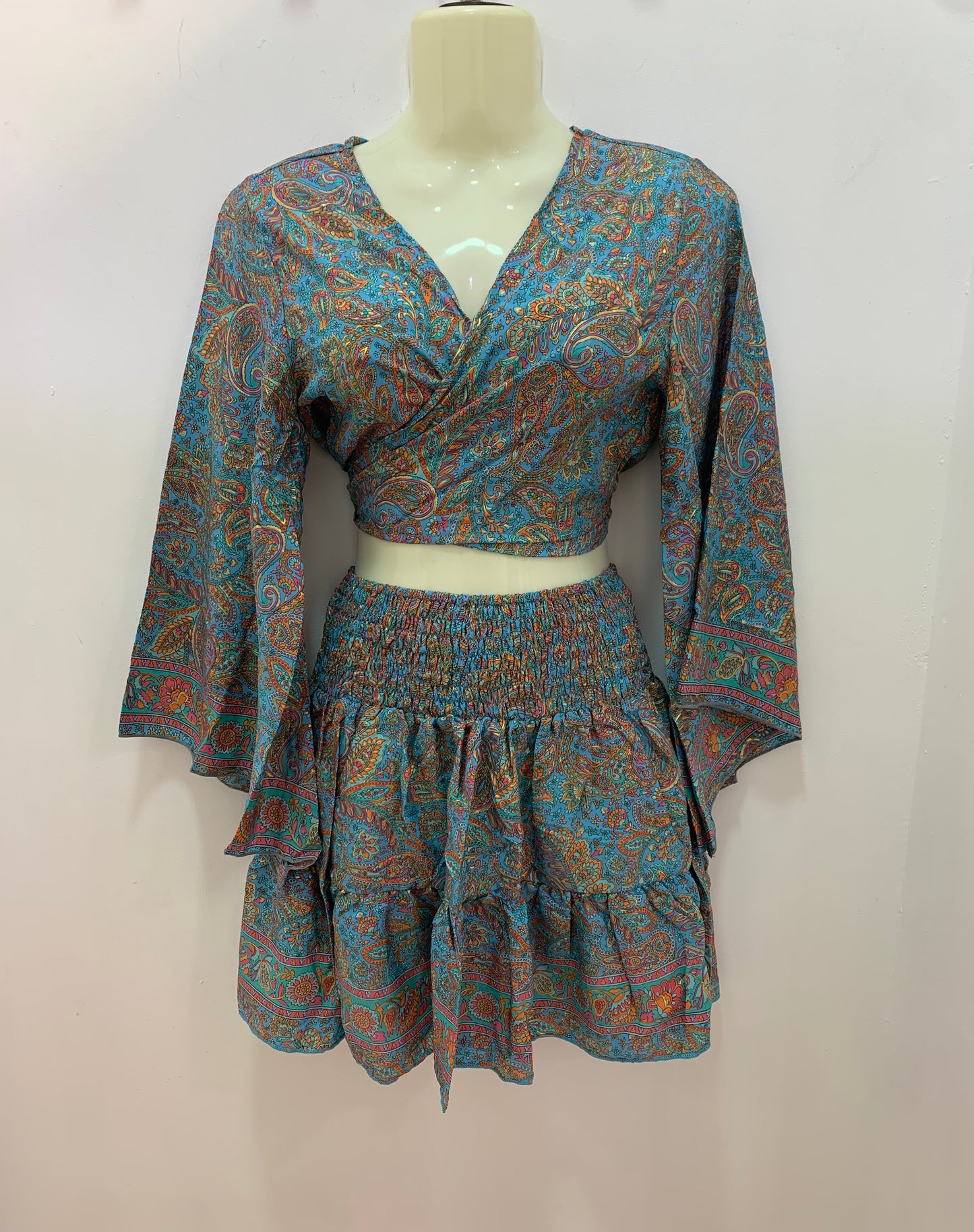Conjunto Corto 026 Azul Naranja Fucsia