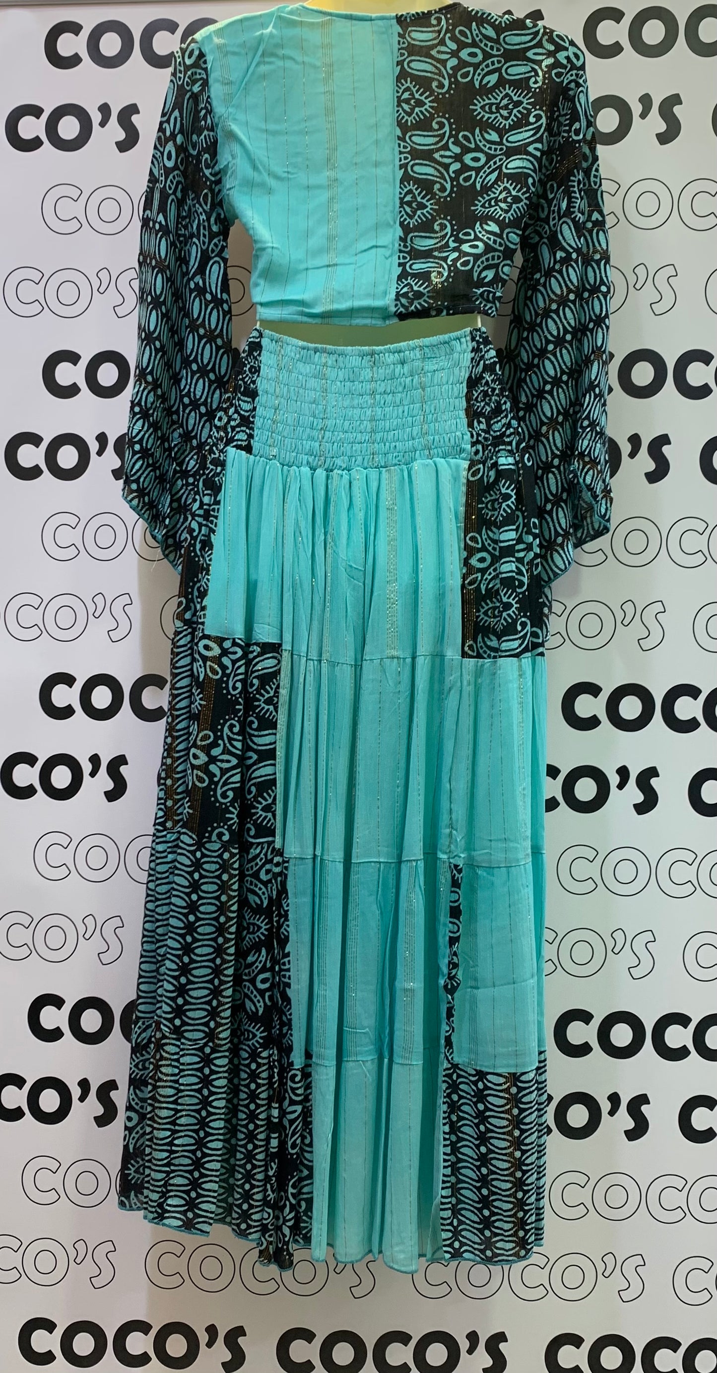 Conjunto Largo 029LU falda y top azul y negro.