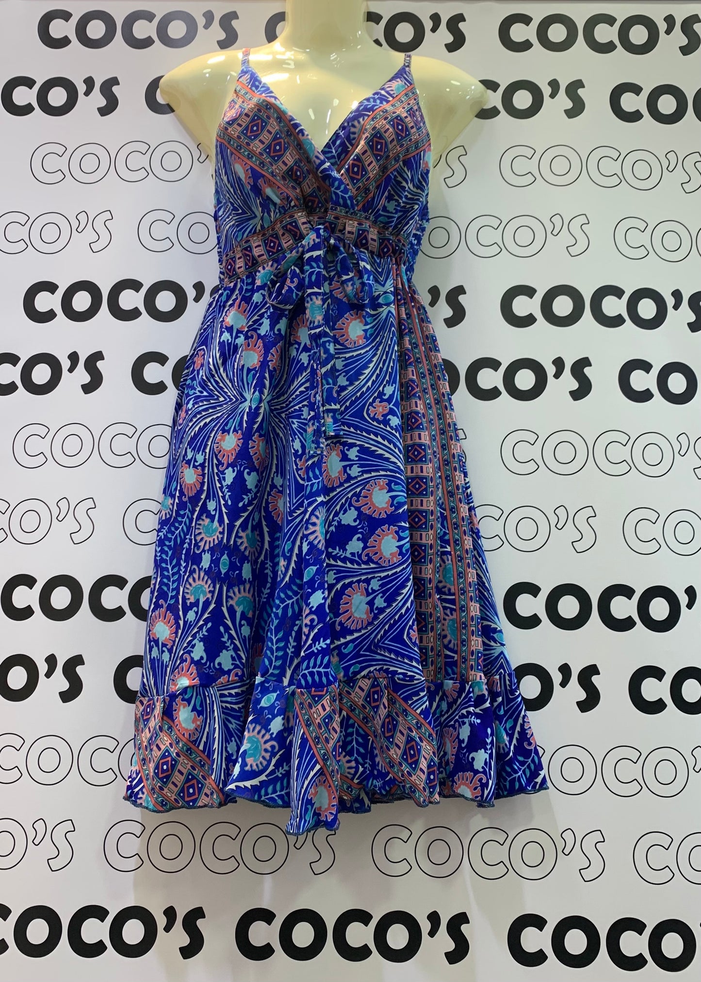 Vestido 220K Azul eléctrico con flores