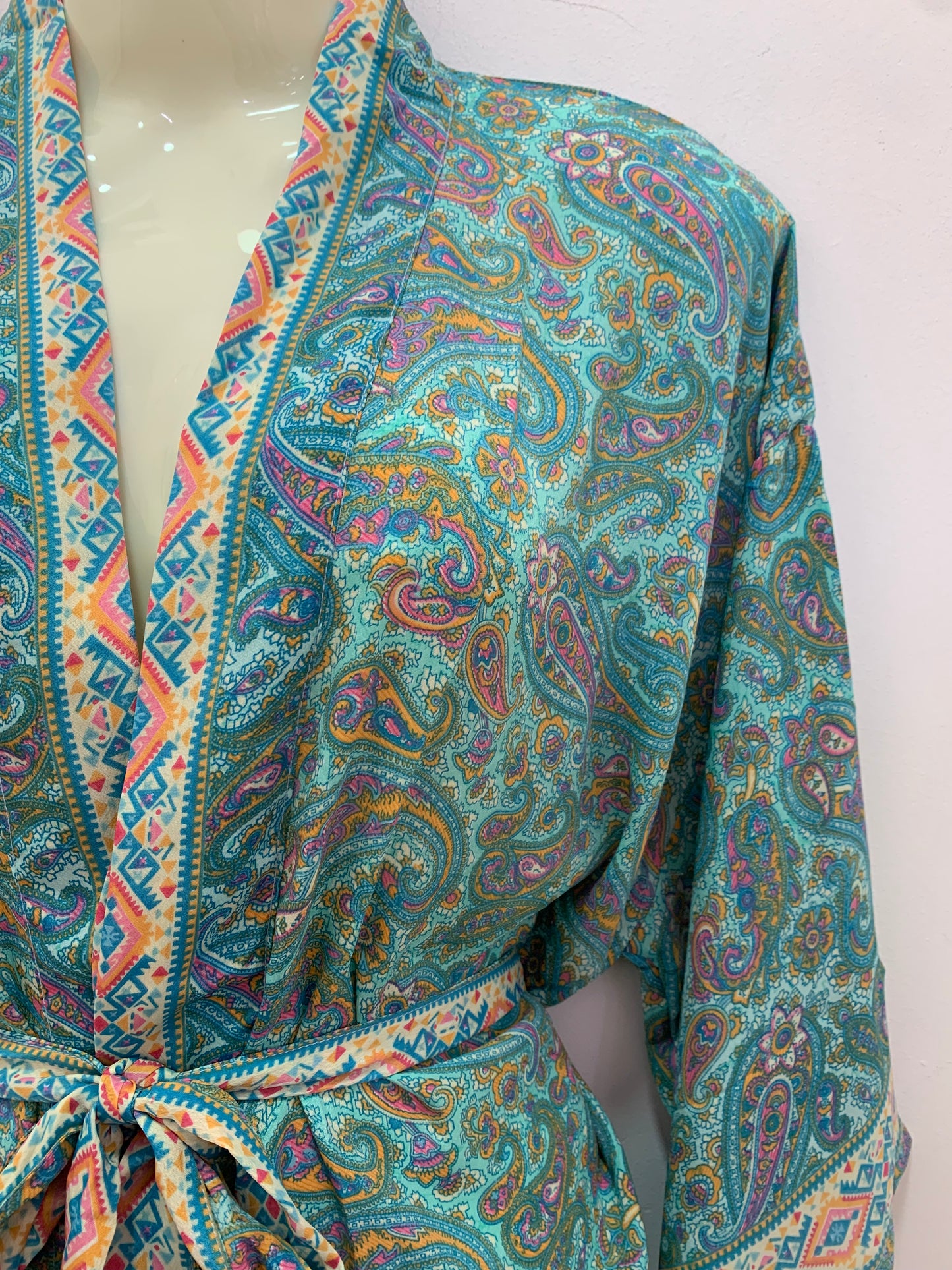 Kimono Largo Aguamarina Naranja y Rosa Cachemira