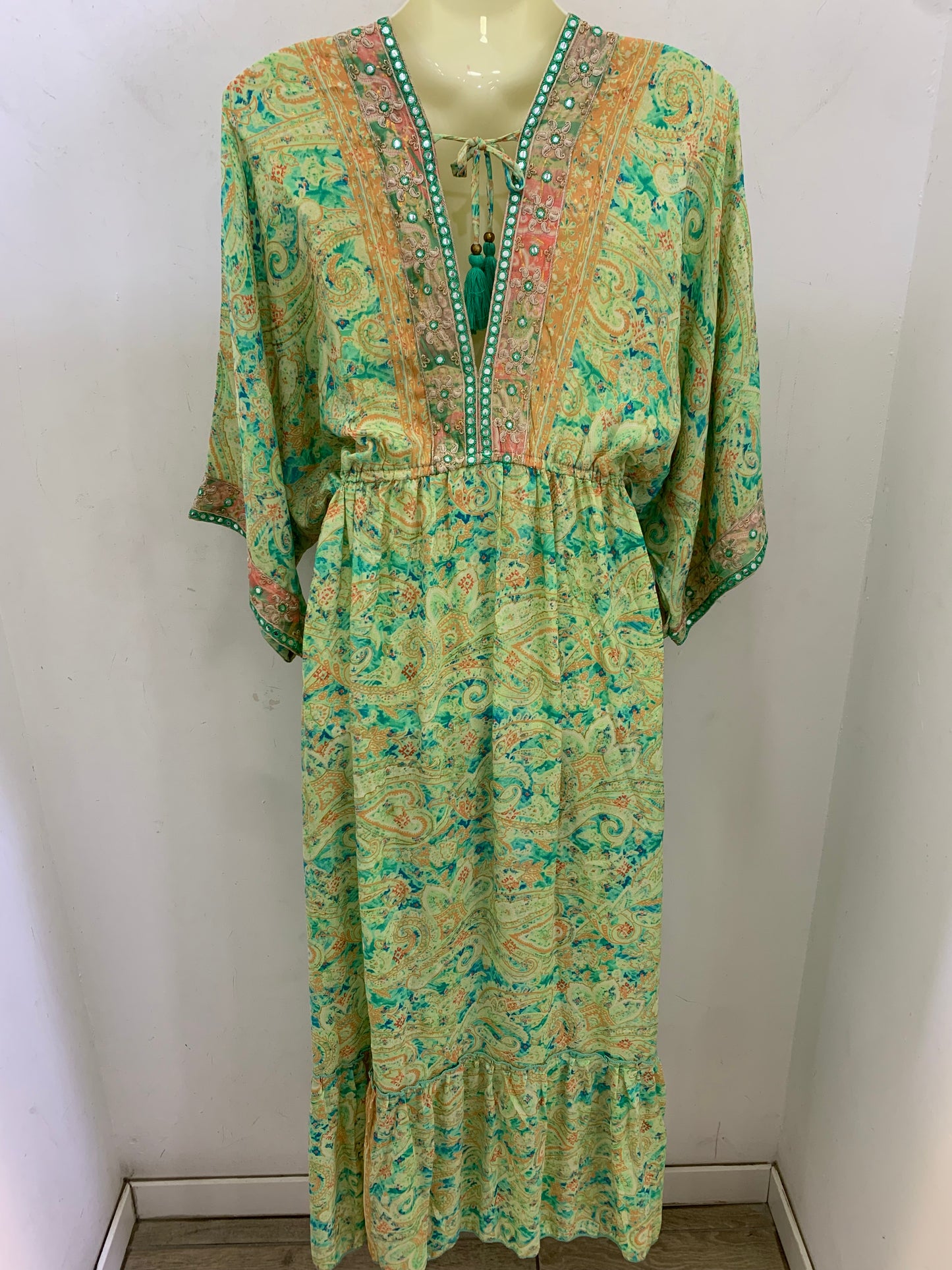 Vestido AVIVA Verde Cachemira