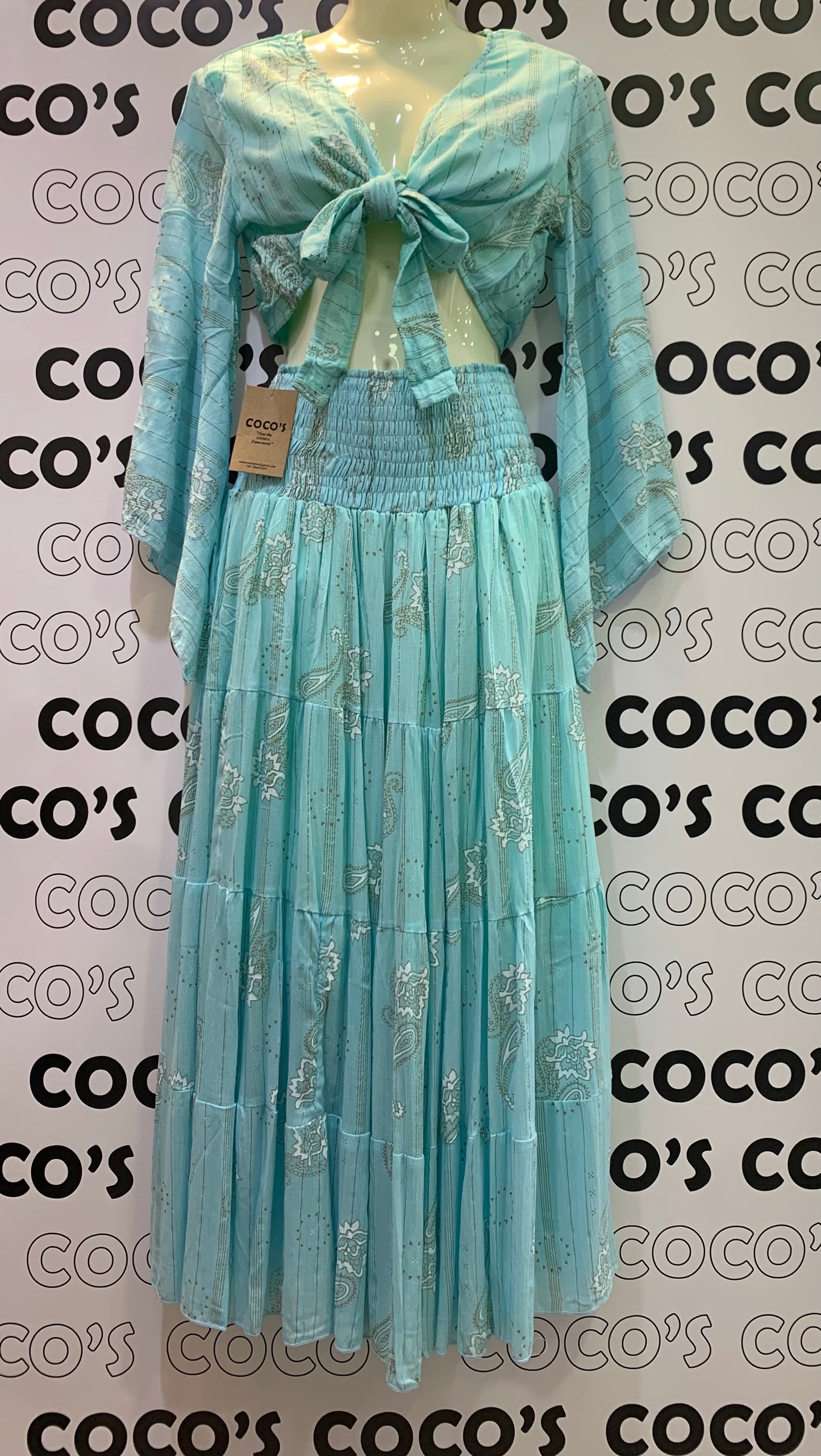 Conjunto Largo 029LU falda y top azul turquesa.