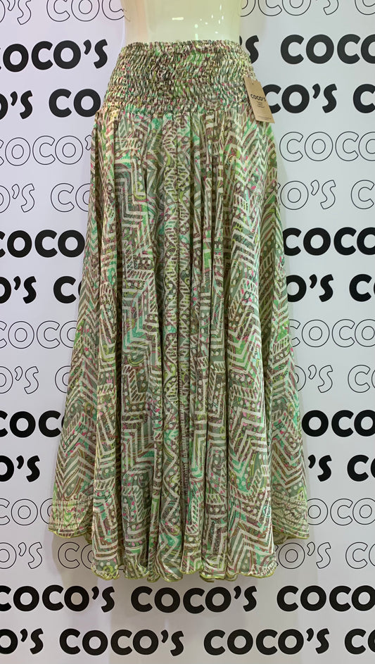 Pantalón Ancho largo verde.