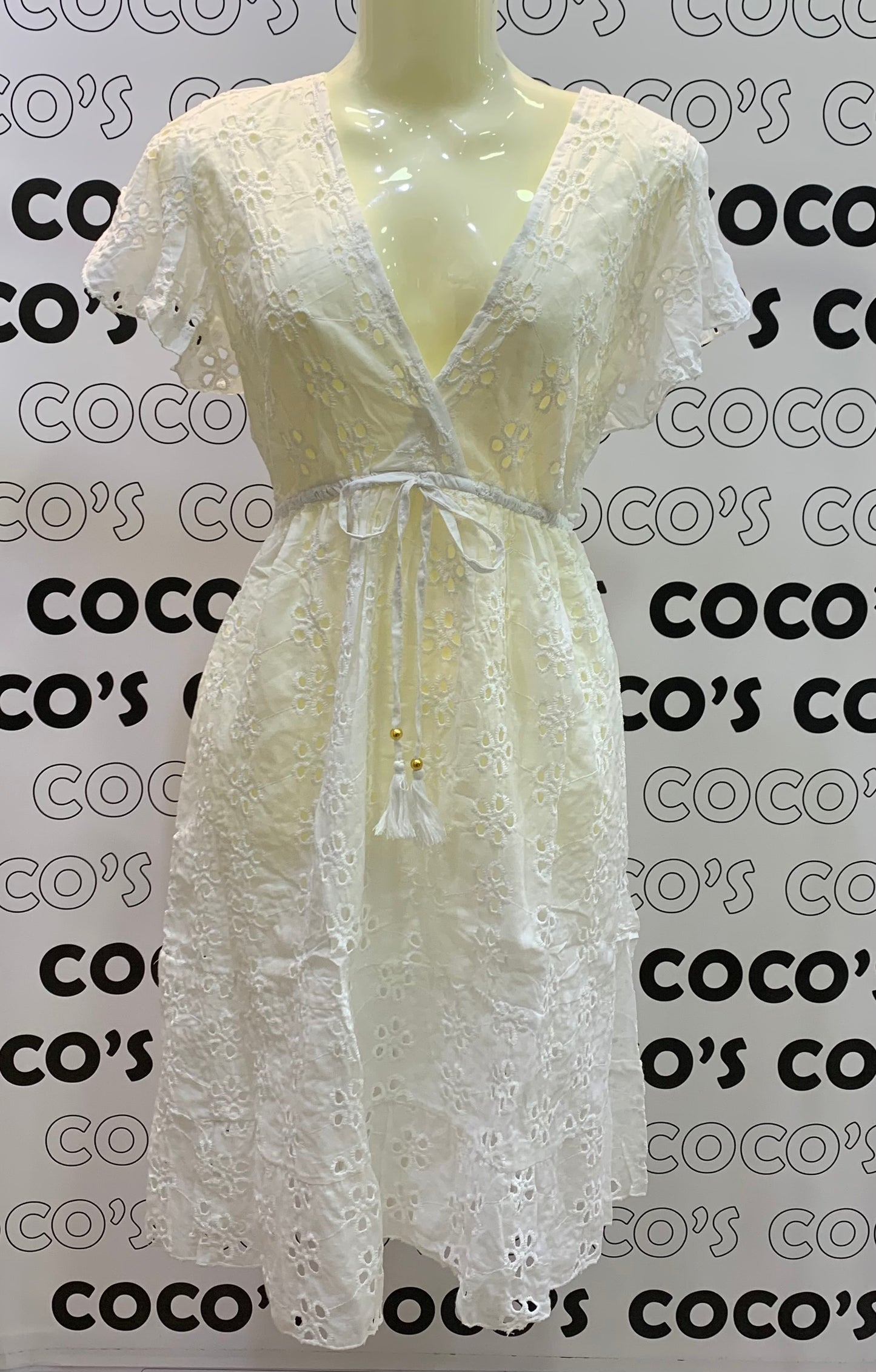 Vestido Corto blanco.