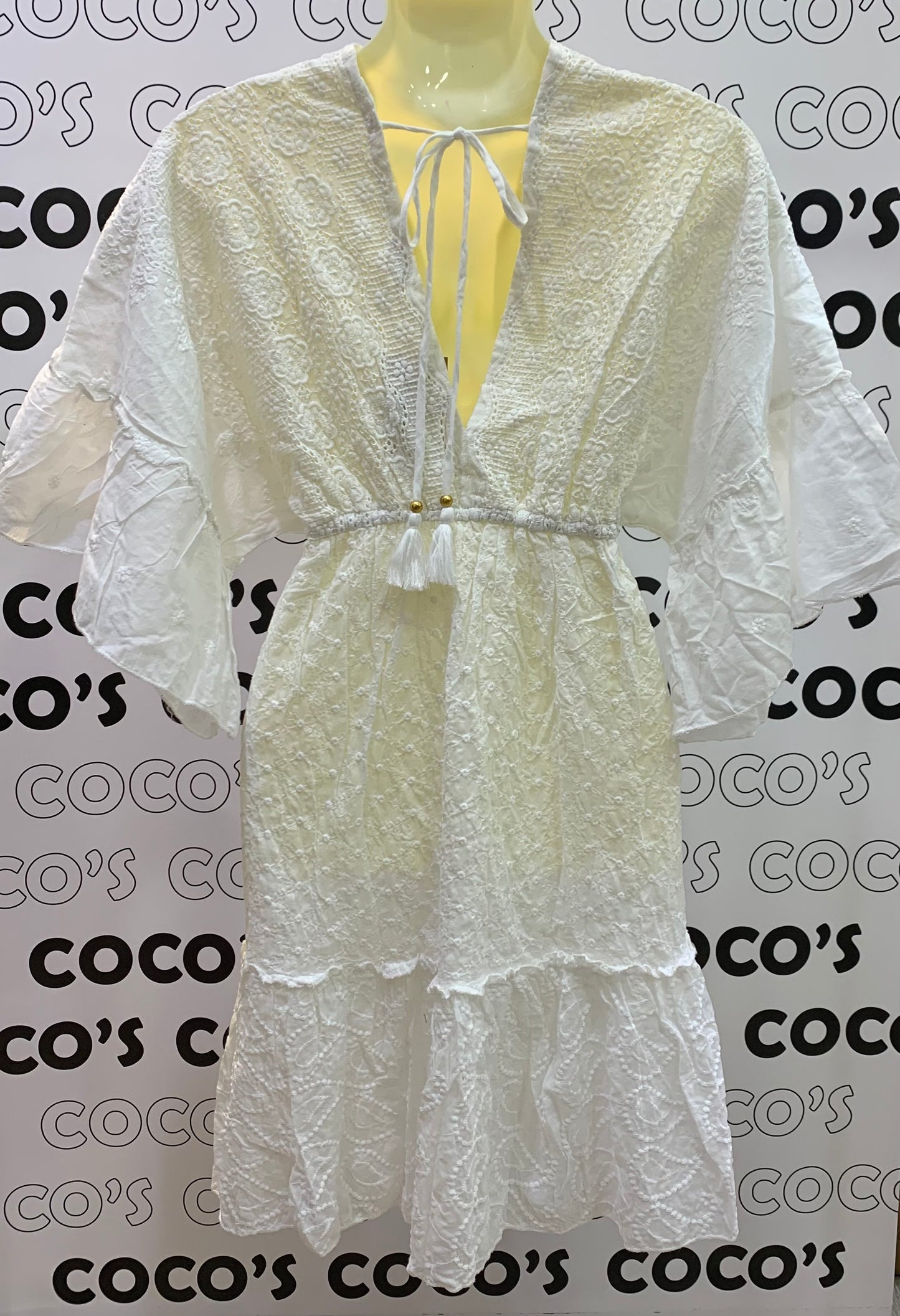 Vestido Corto blanco.