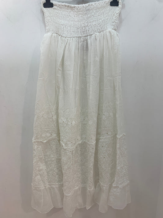 Falda Blanca Larga 416